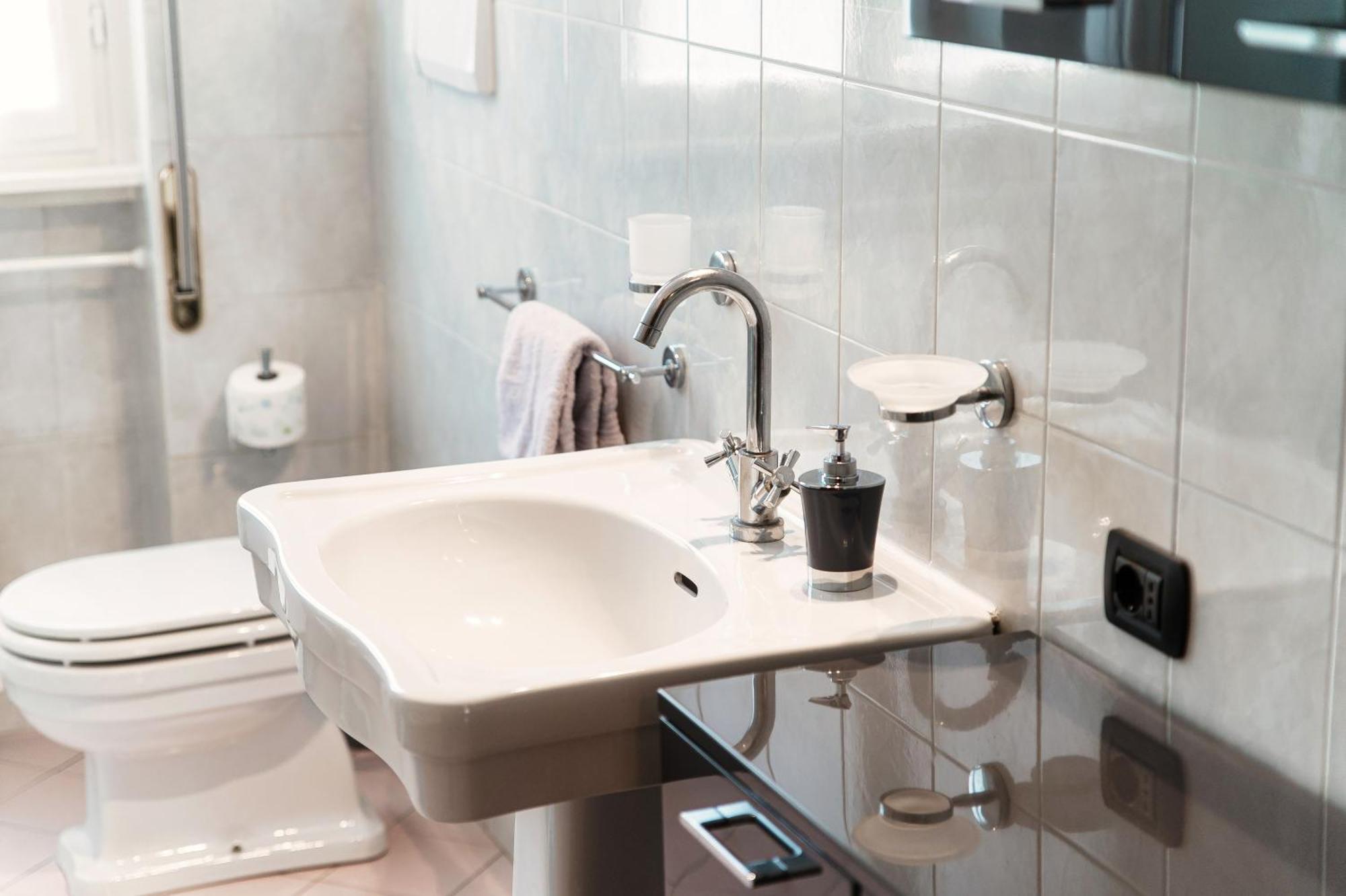 Vista Lario Apartment - Aqua Apartments Cernobbio Kültér fotó